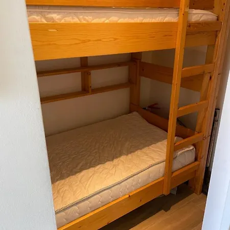 Zeedijk Appartement *
