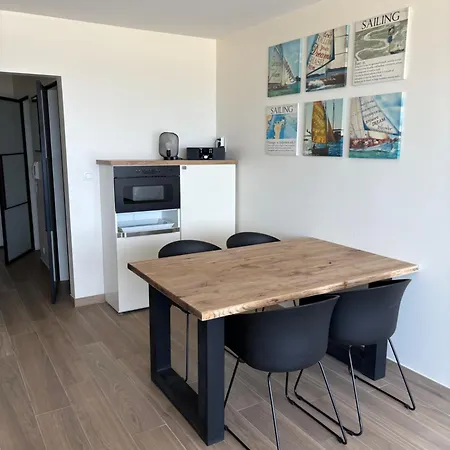 Apartment Zeedijk *
